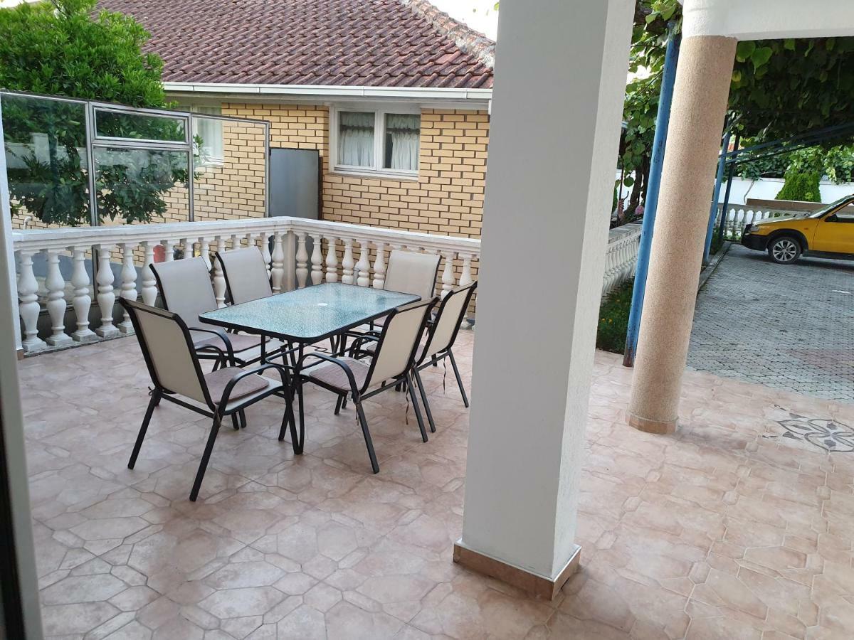 Apartments Melbourne ウルツィニ エクステリア 写真